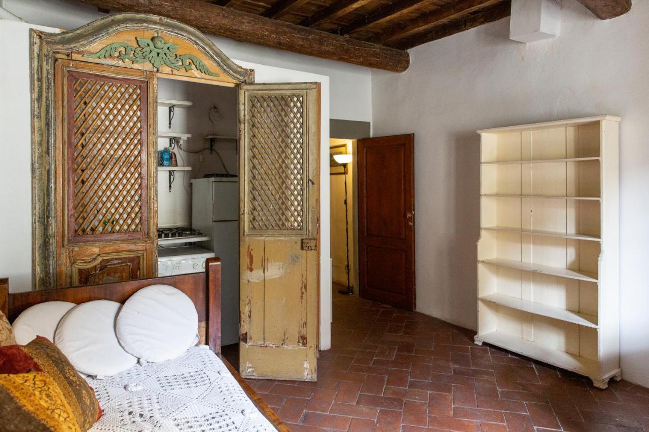 Comfy Apartment Near Palazzo Pitti Флоренция Экстерьер фото